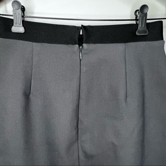 SIZE 4 COS Pleated Grey Skirt with pockets - Picture 4 of 6